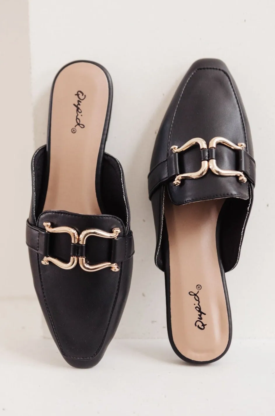 Ambrose Buckle Detail Slides