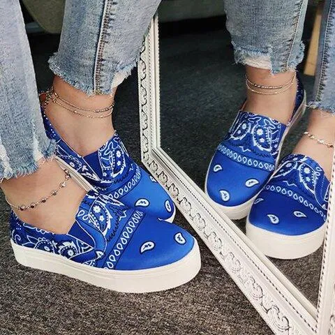 Chicvane New Paisley Print Slip on Round Toe Platform Loafers