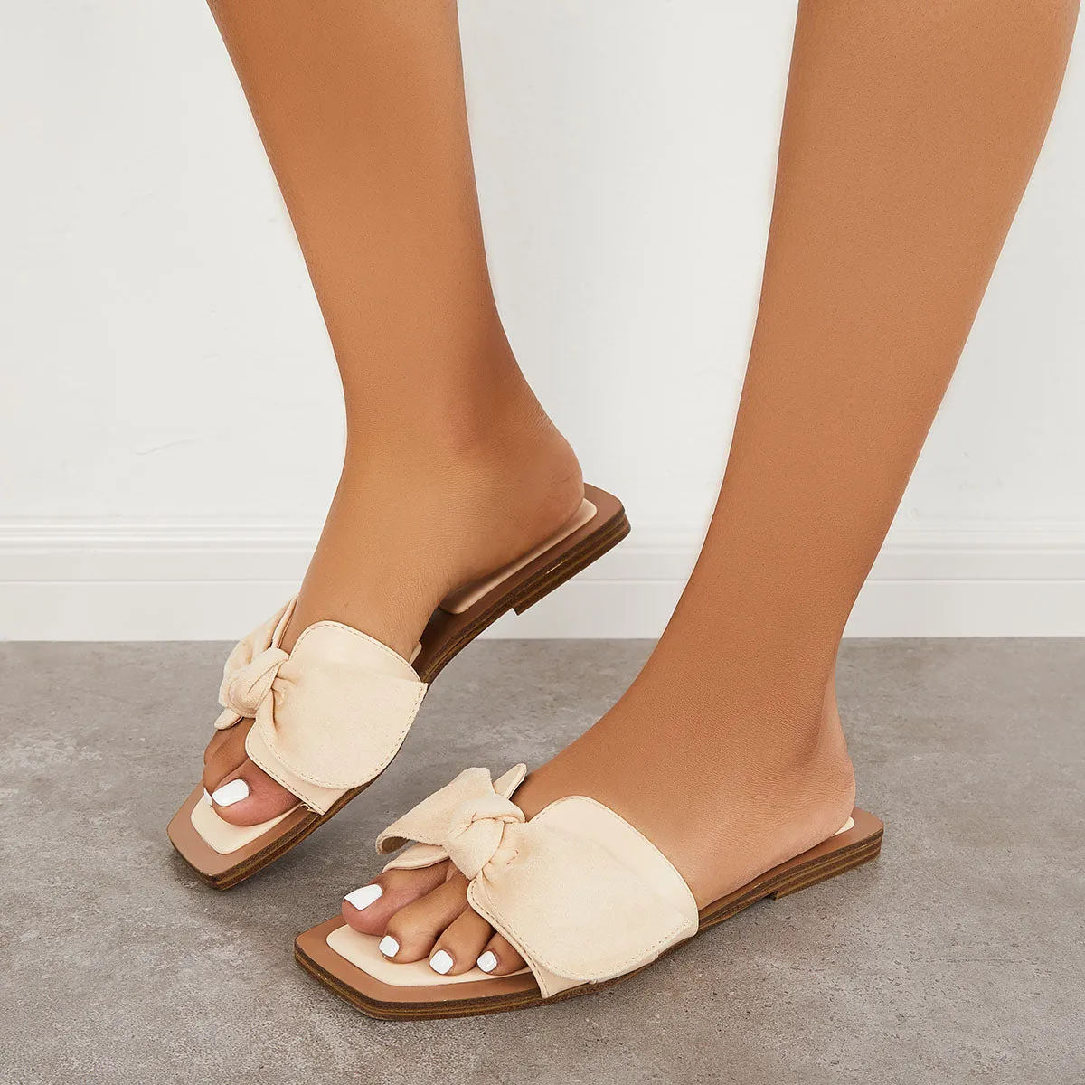 Sohiwoo Women Bowknot Square Open Toe Slides Slip on Flat Sandals